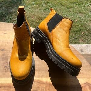 Miz Mooz Chelsea Boots